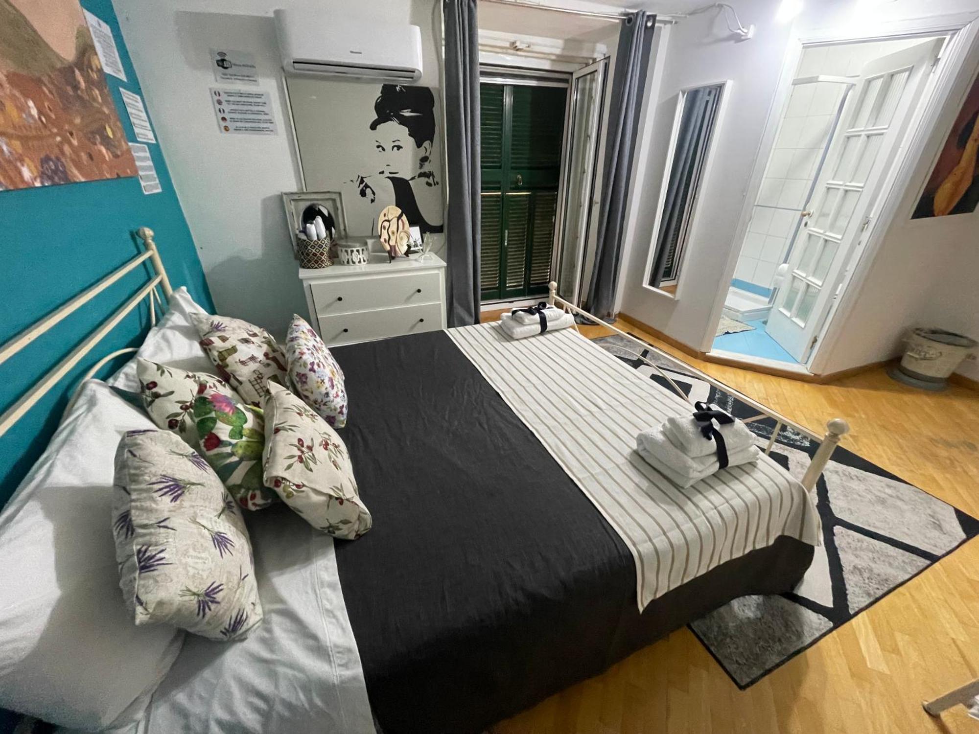 Plebiscito Charme Rooms Неаполь Экстерьер фото